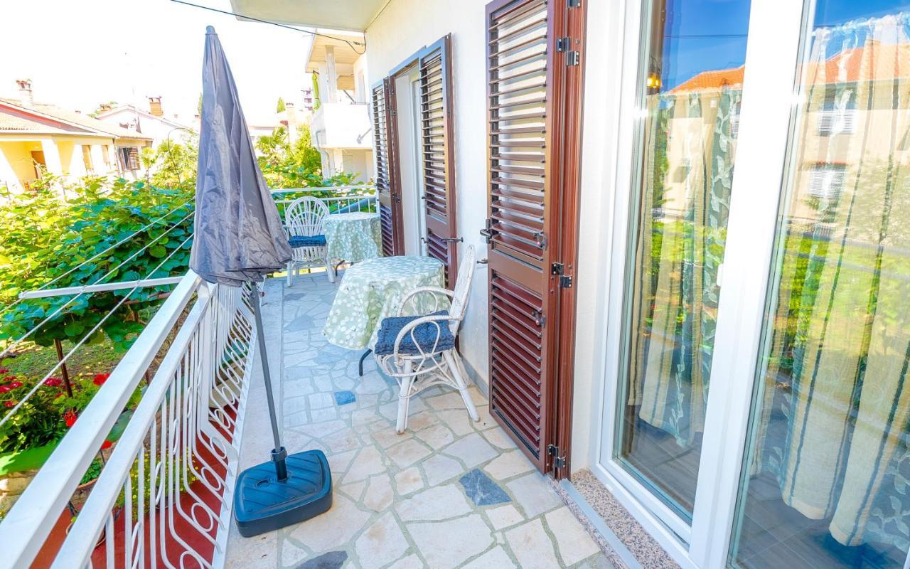 Guest House Ab Adria Home Ровинь Экстерьер фото