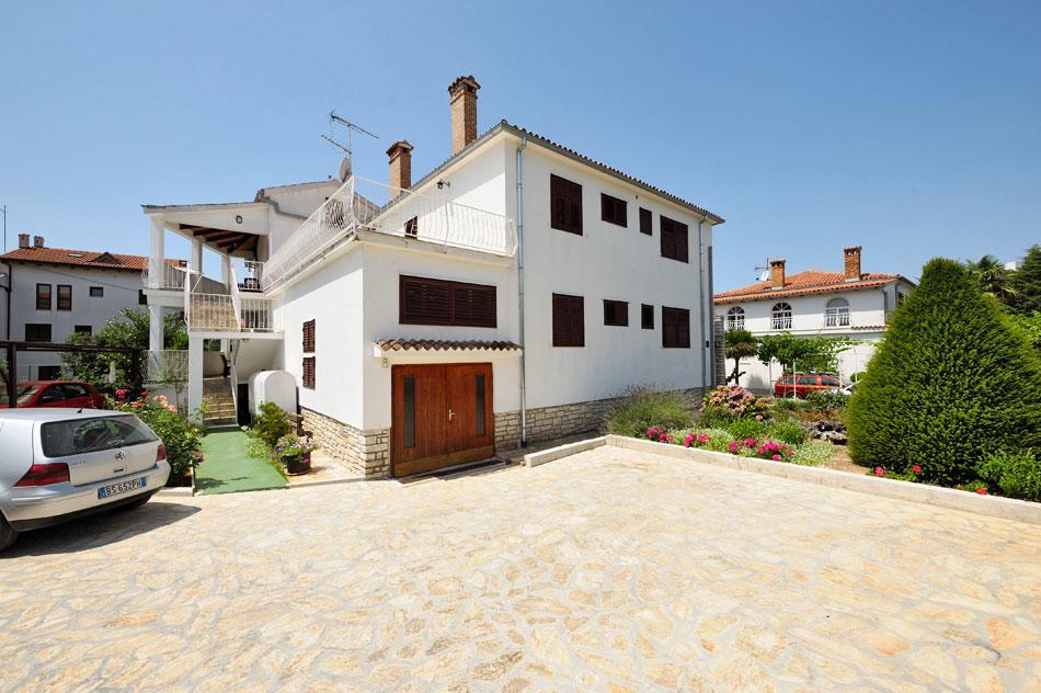 Guest House Ab Adria Home Ровинь Экстерьер фото